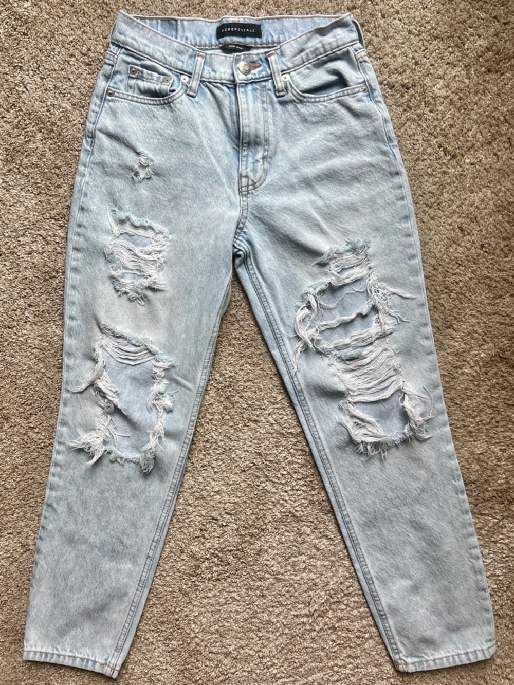 Aeropostale Distressed Mom Jeans Women’s 0 Light Denim Wash